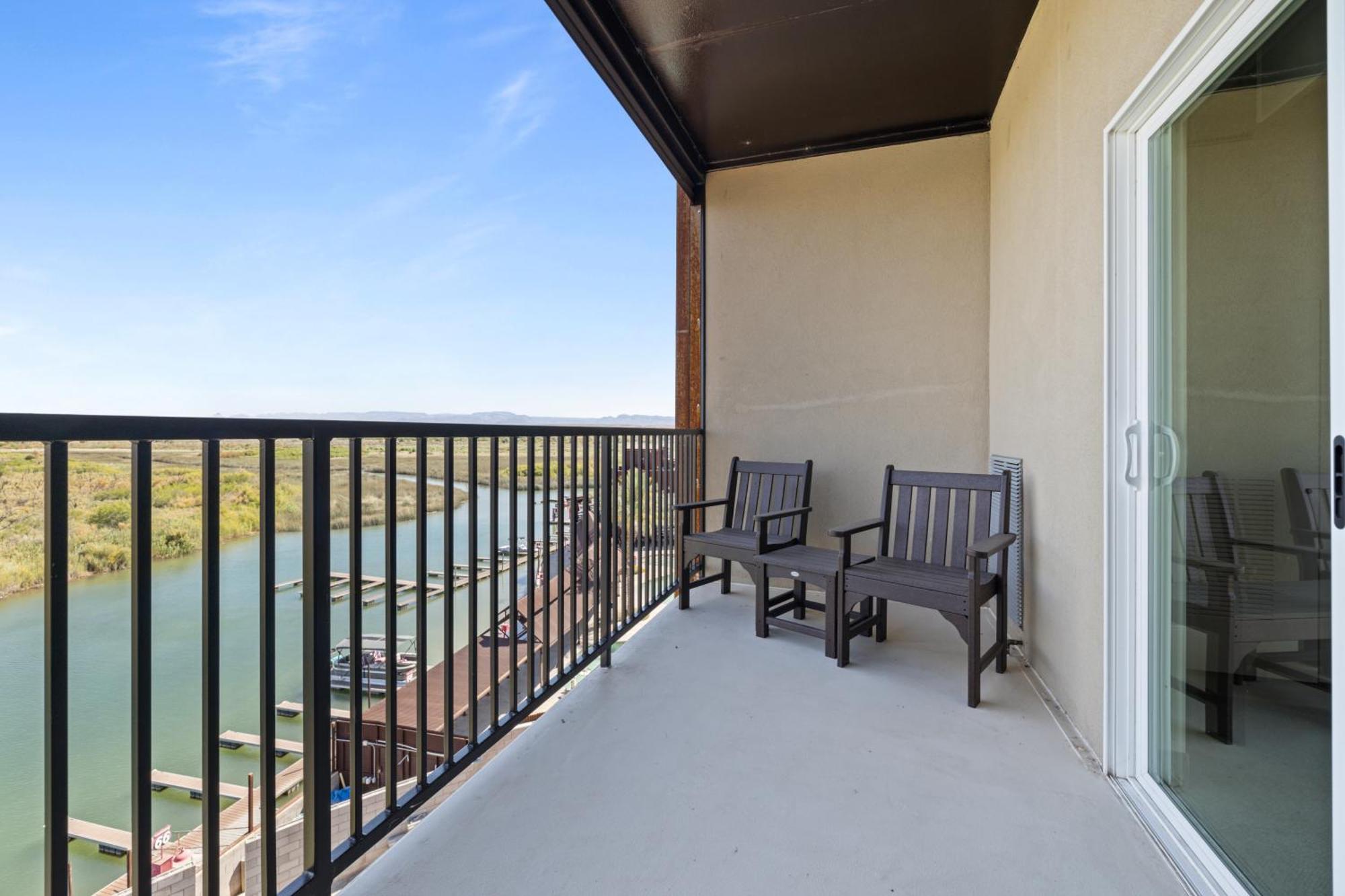 Topock66 Hotel Exterior photo